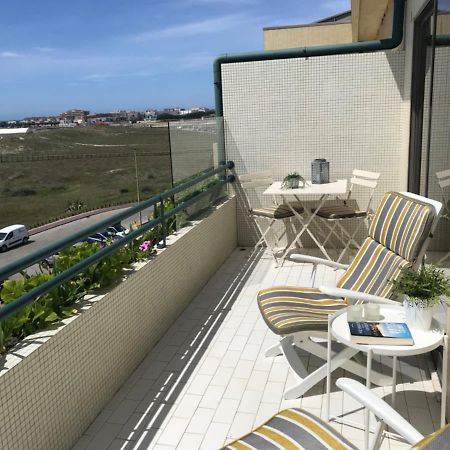 Beachfront Apartment With Sea View Azurara Eksteriør bilde