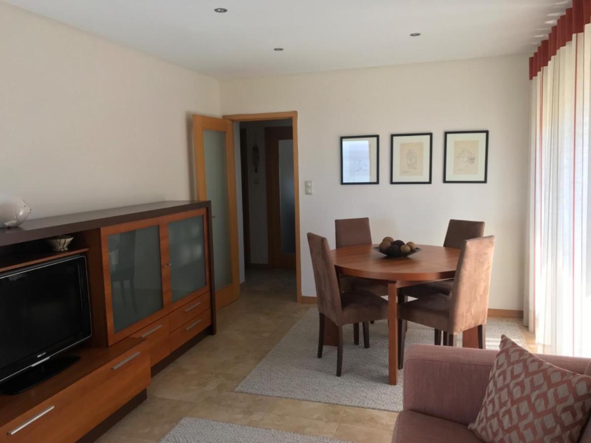 Beachfront Apartment With Sea View Azurara Eksteriør bilde